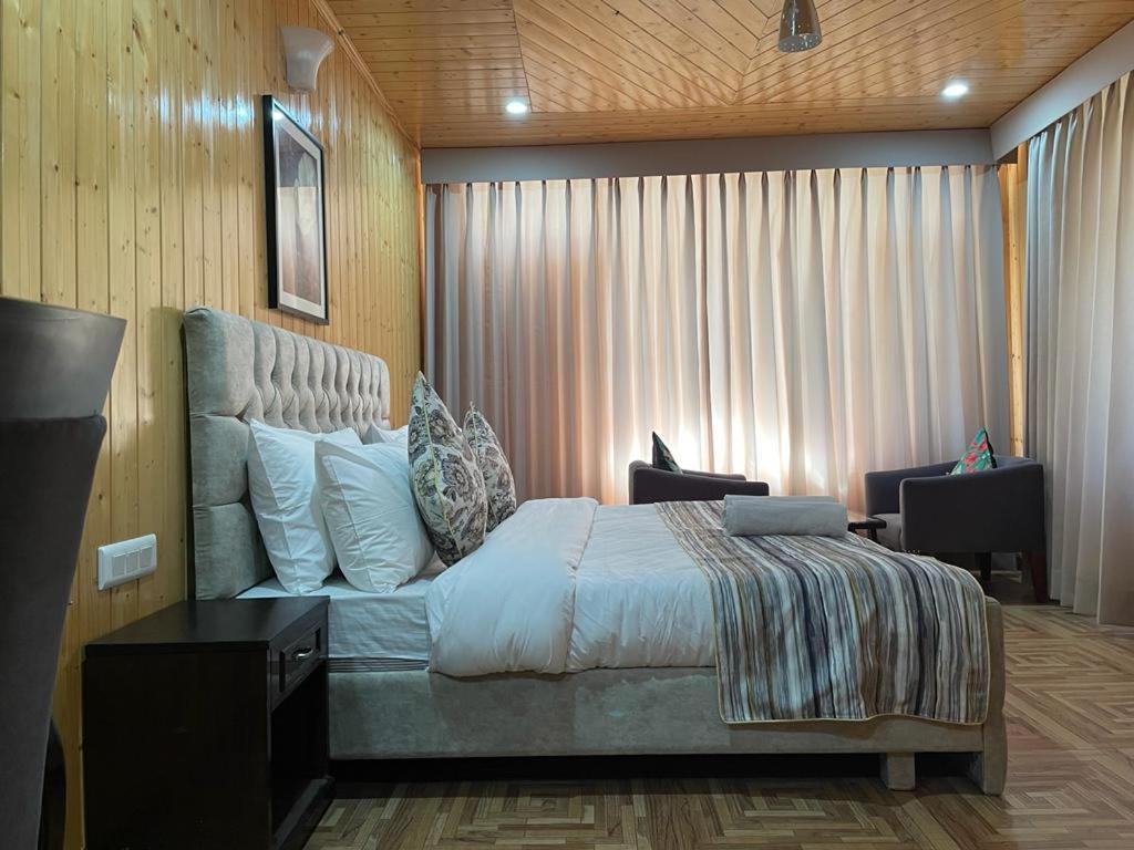 Snow Range Resort And Cottage Vashist Екстериор снимка