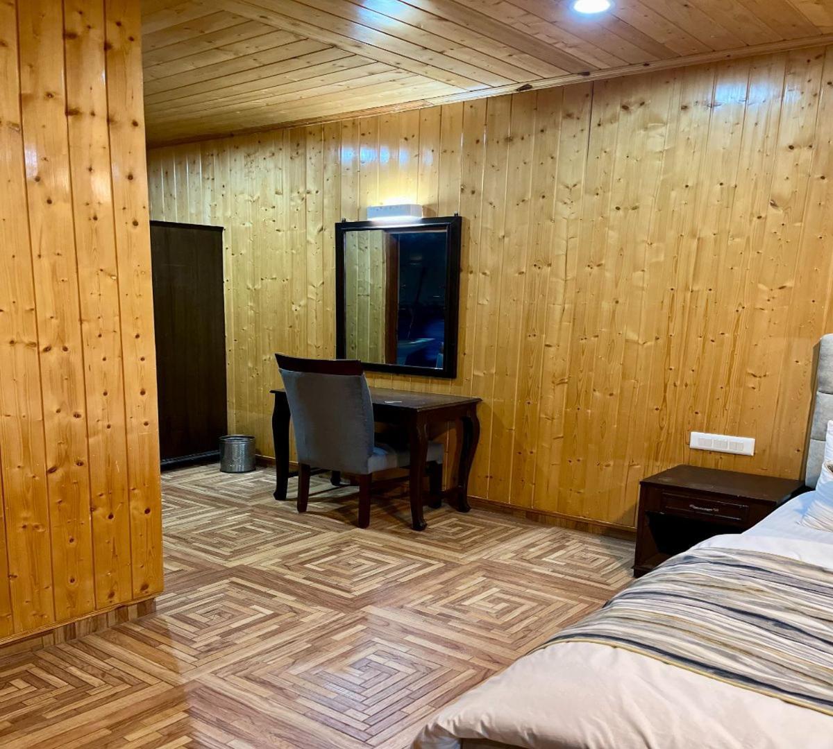 Snow Range Resort And Cottage Vashist Екстериор снимка