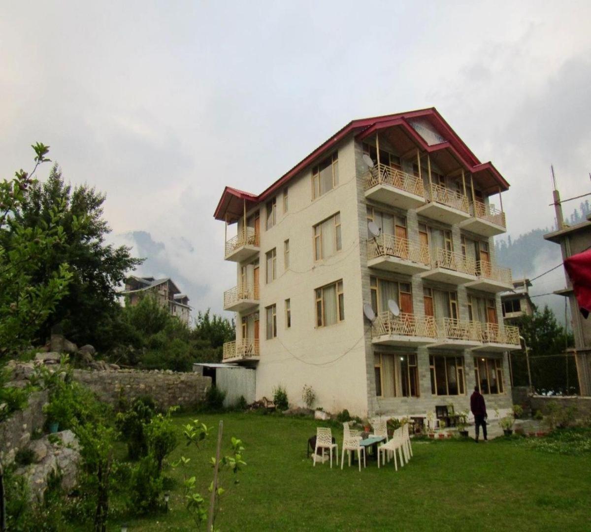 Snow Range Resort And Cottage Vashist Екстериор снимка
